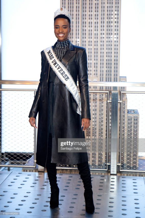 Zozibini Tunzi, Miss Universe 2019, a purtat TommyXZendaya la Empire State Building în New York City